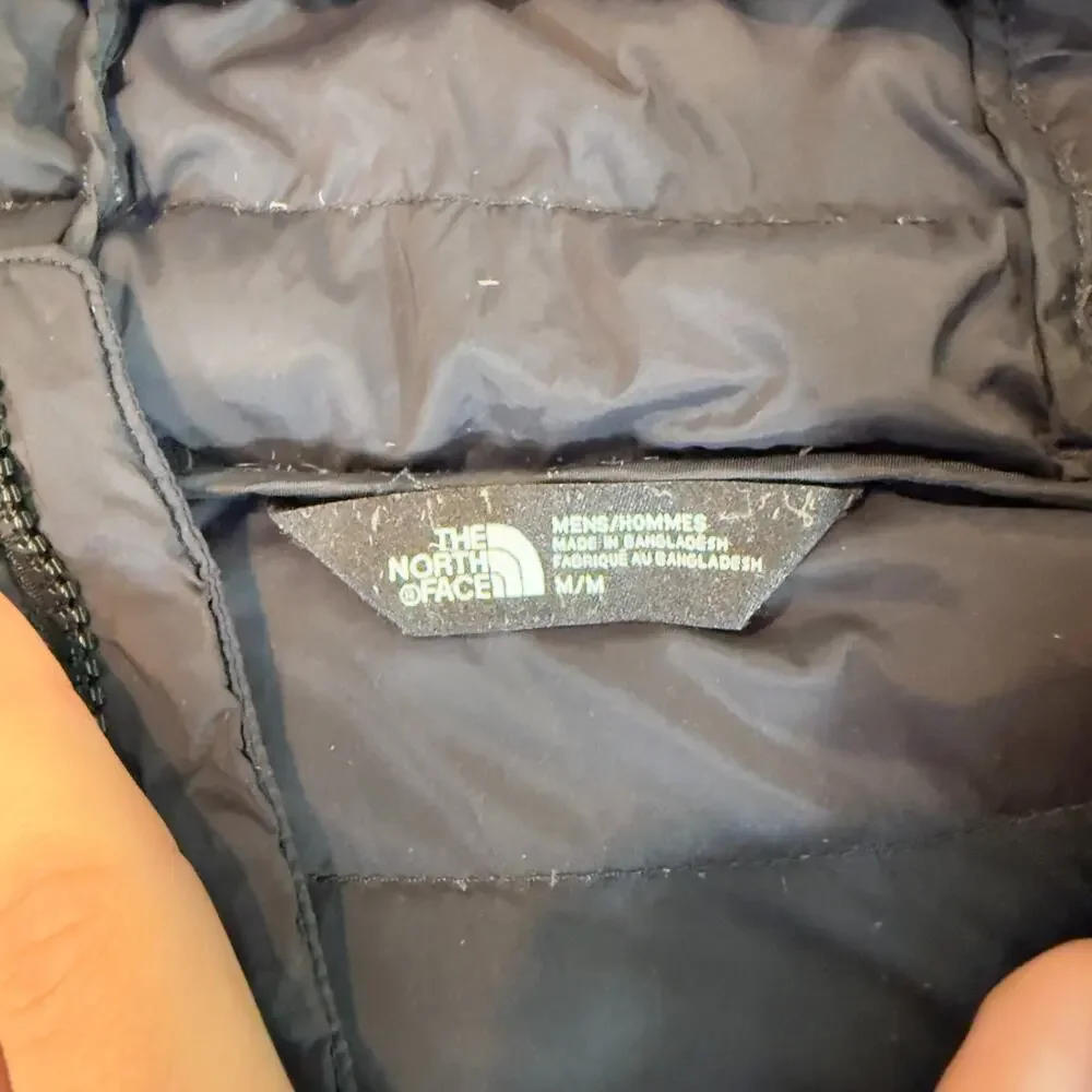 The North Face Mens M Lightweight Hooded Puffer Jacket Black Full Zip Insulated